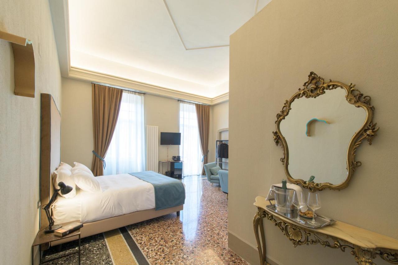 Palazzo Sertorio Suites Гави Экстерьер фото